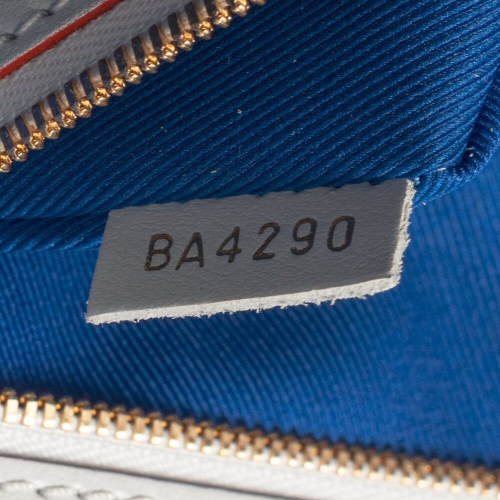 Louis Vuitton x NBA Keepall 55 Bandouliere Basketball Antarctica Monogram Duffle - Picture 16 of 16